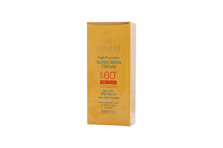 کرم ضد آفتاب بی رنگ SPF 60 مناسب انواع پوست حاوی هیالورونیک اسید سینره